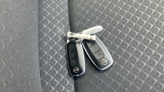 Nissan Juke 1.6 Hybrid N-Connecta 5dr Auto Hybrid Hatchback